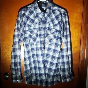 Long sleeve Pearl snap shirt